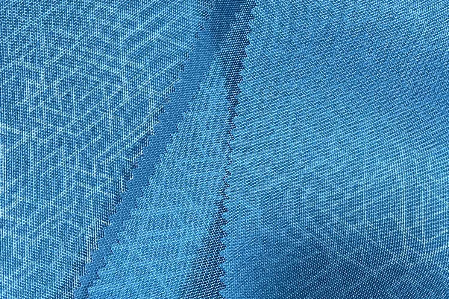 50050072 Tuyên nổi với PU được phủ