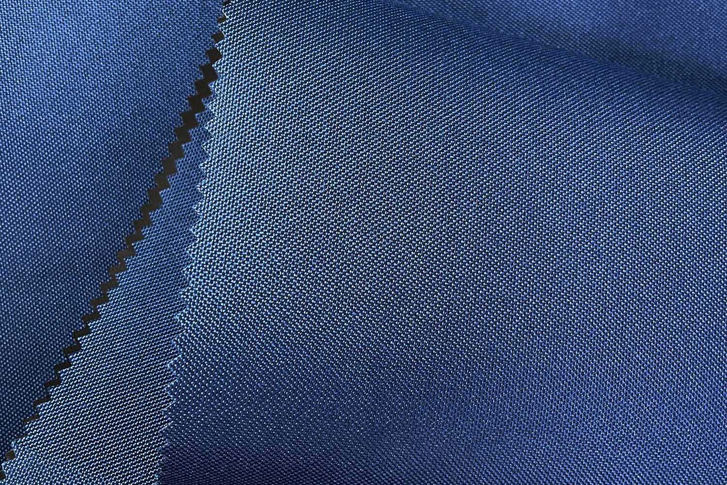 400d*400d*72T với Peva được phủ