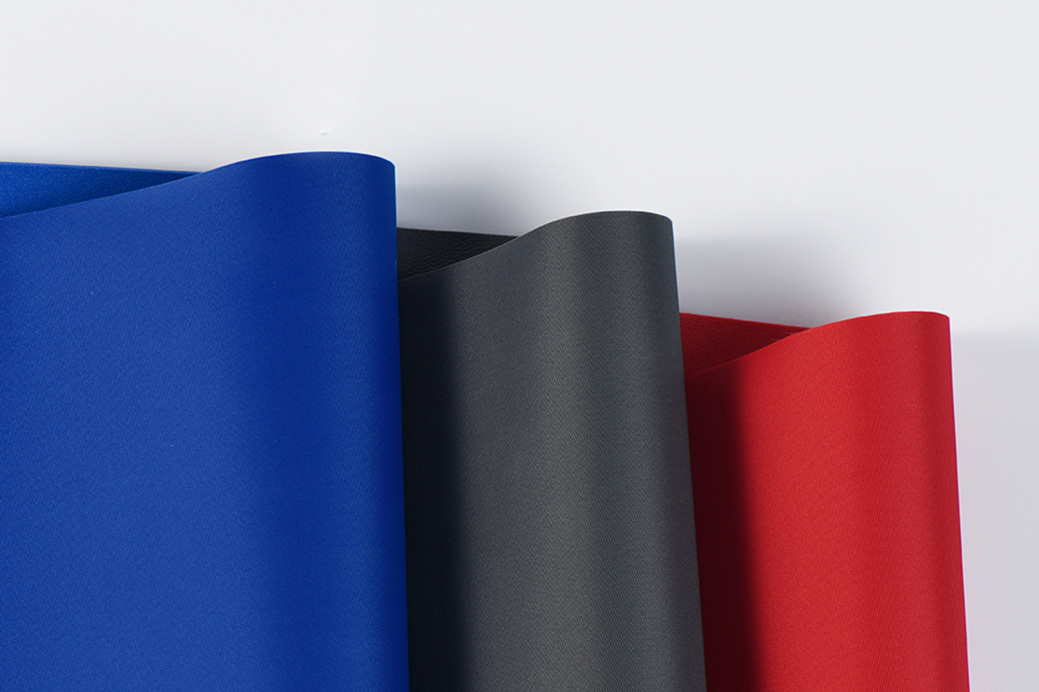 Twill nylon 272 với miếng bọt biển PVC 0,7mm