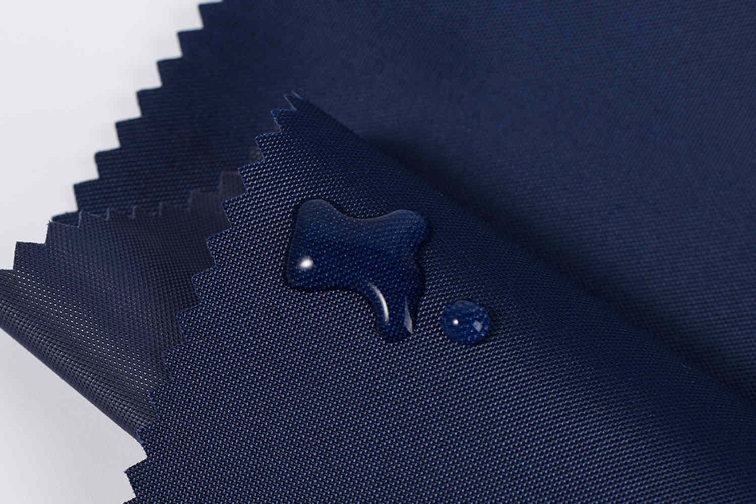 Vải nylon Oxford 420d với PVC